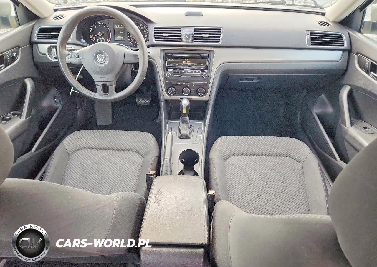 2013 Volkswagen Passat S VIN:1VWAH7A35DC110249 - 8