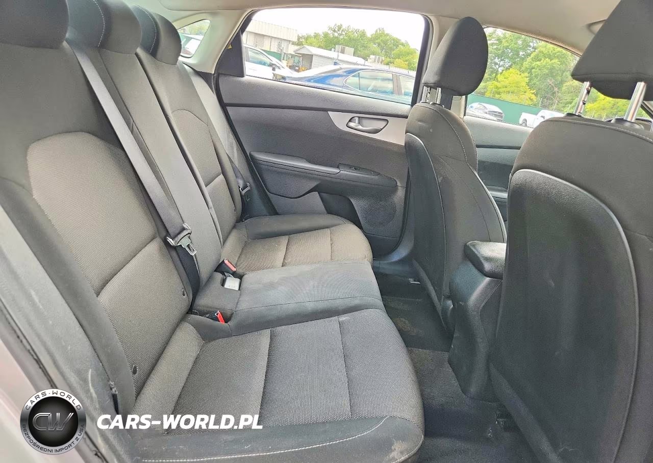 2023 Kia Forte Lxs VIN:3KPF24AD9PE615273 - 10