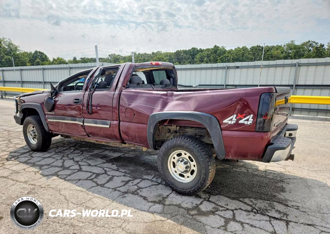 2003 Chevrolet Silverado K2500 Heavy Duty VIN:1GCHK29U53E210826 - 2