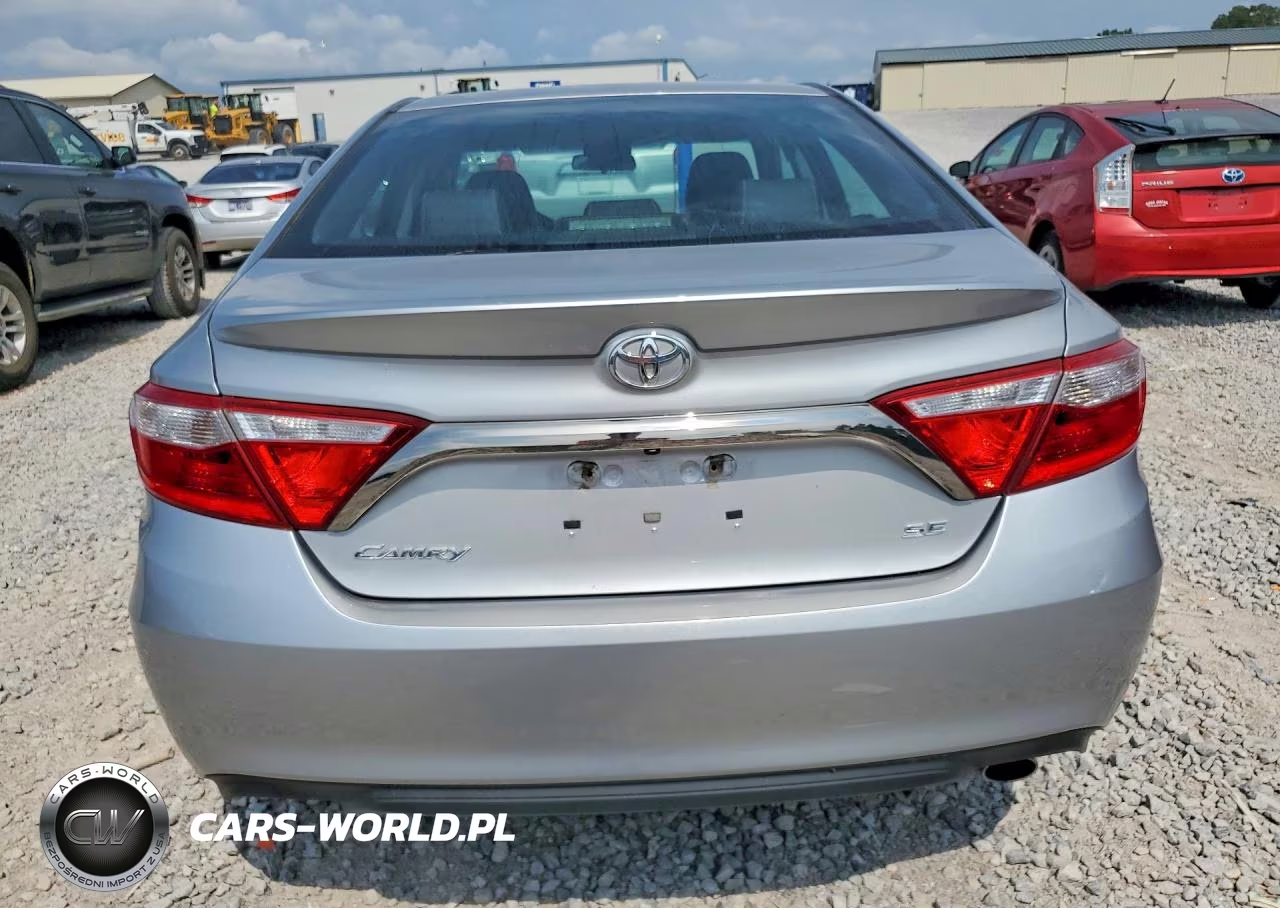 2015 Toyota Camry Se VIN:4T1BF1FK6FU963570 - 6