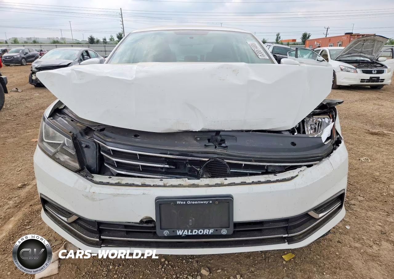 2016 Volkswagen Passat S VIN:1VWAT7A33GC021458 - 5