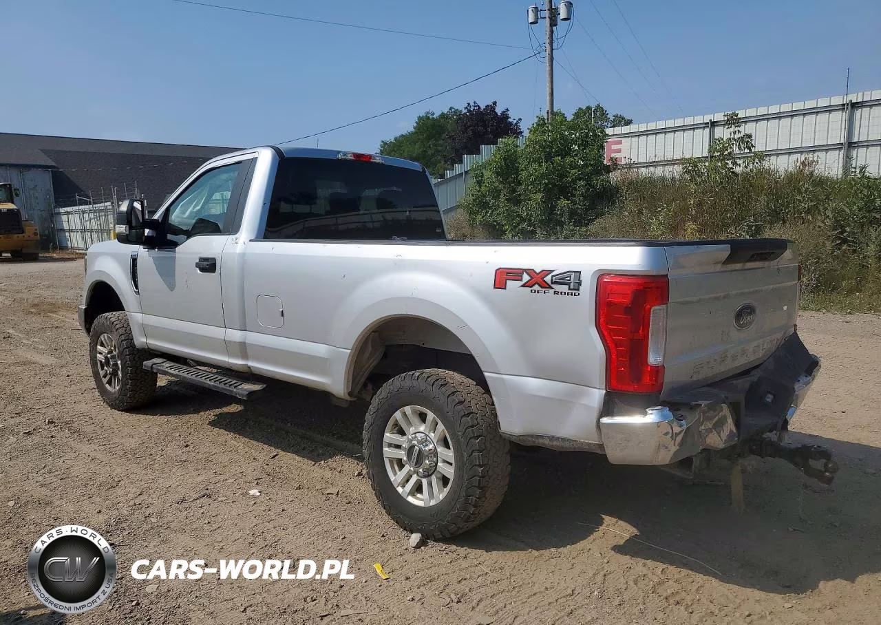 2018 Ford F250 Super Duty VIN:1FTBF2B6XJEC71978 - 2