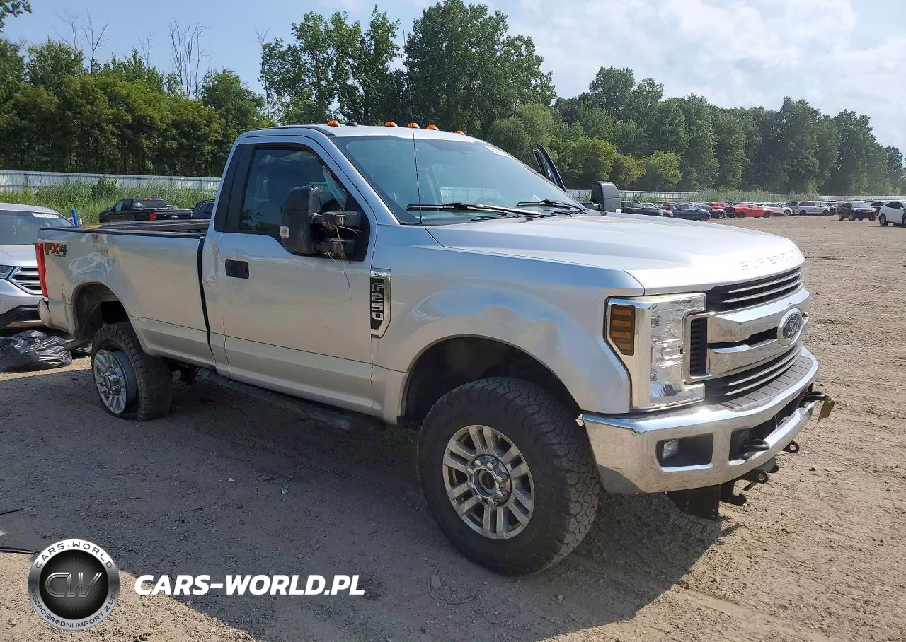 2018 Ford F250 Super Duty VIN:1FTBF2B6XJEC71978 - 4