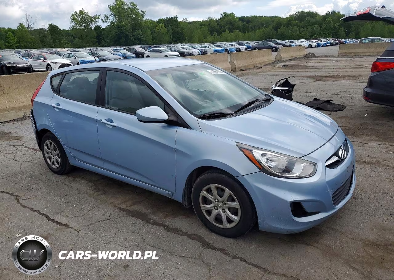 2012 Hyundai Accent Gs VIN:KMHCT5AE1CU036400 - 4
