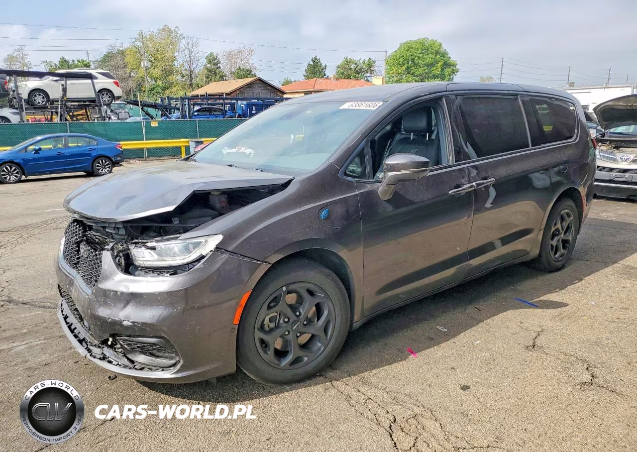 2022 Chrysler Pacifica Hybrid Touring L VIN:2C4RC1L73NR183517 - 1