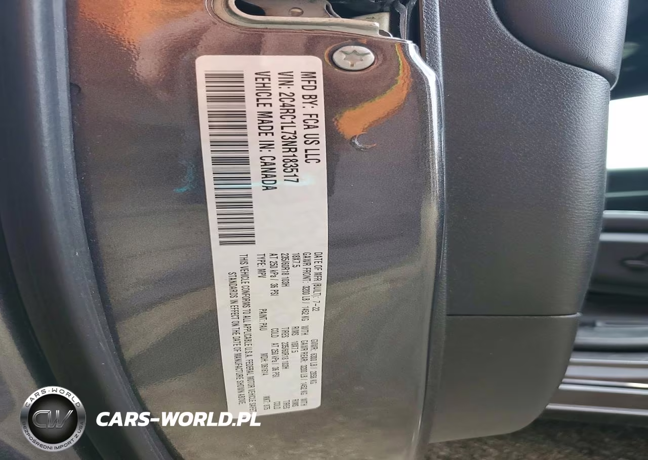 2022 Chrysler Pacifica Hybrid Touring L VIN:2C4RC1L73NR183517 - 13