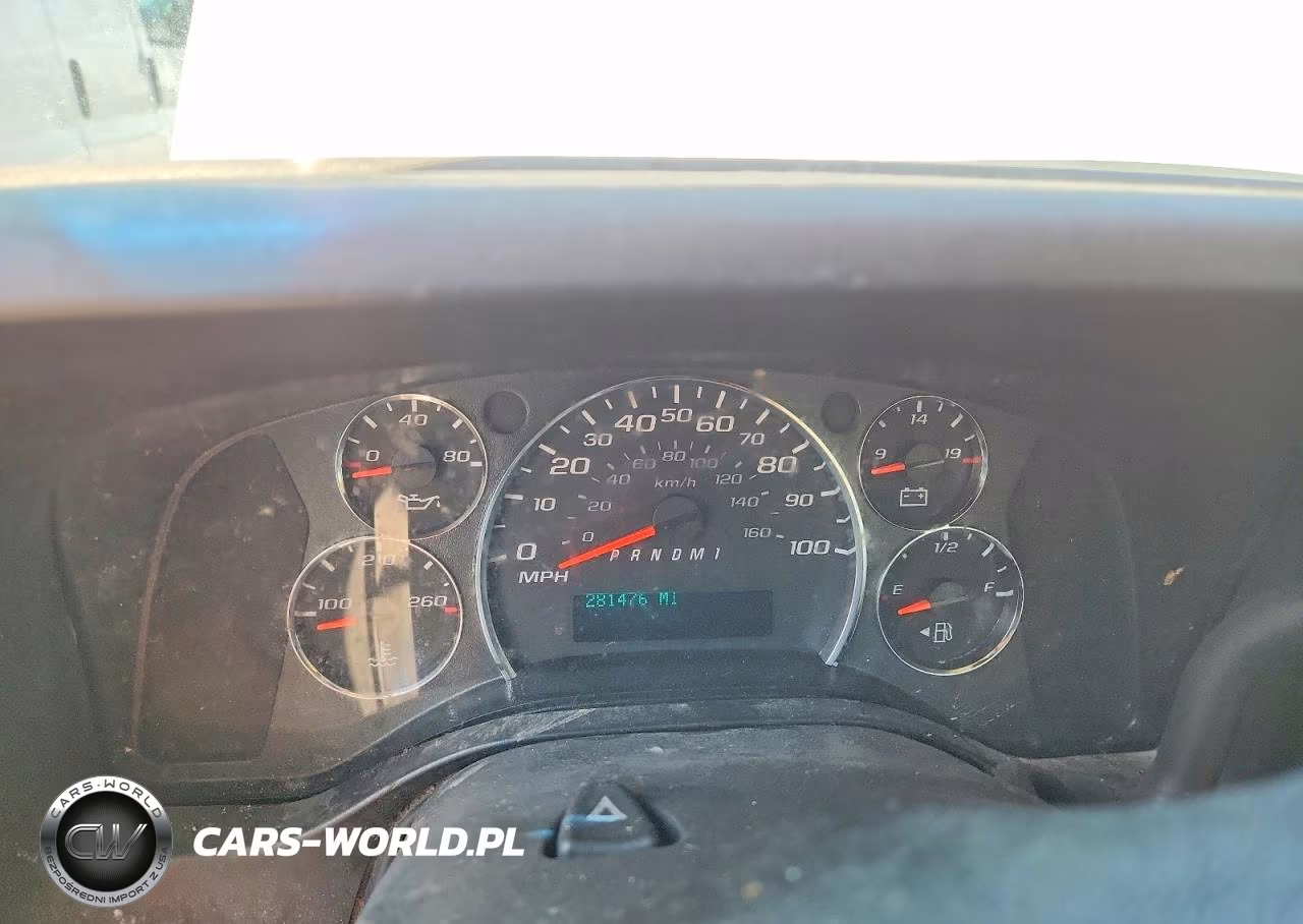 2012 GMC Savana - Refrigerated Delivery Truck VIN:1GD073CG7C1129823 - 9