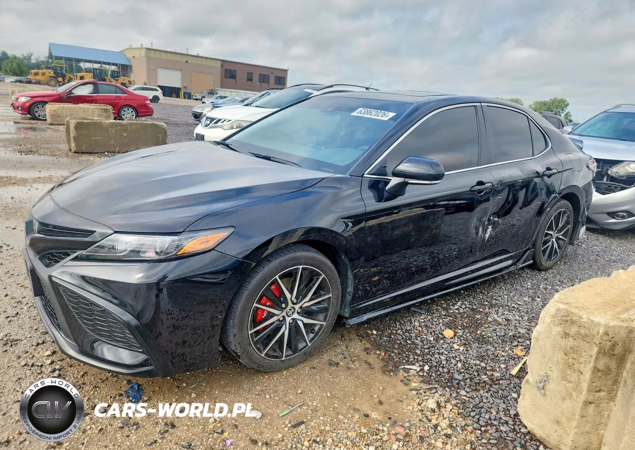 2024 Toyota Camry Se – zdjęcie 1 z 12