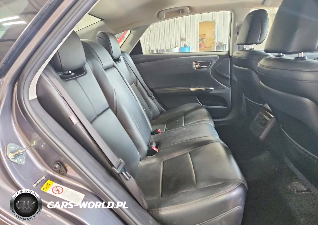 2015 Toyota Avalon Hybrid Xle Touring VIN:4T1BD1EB4FU043086 - 10