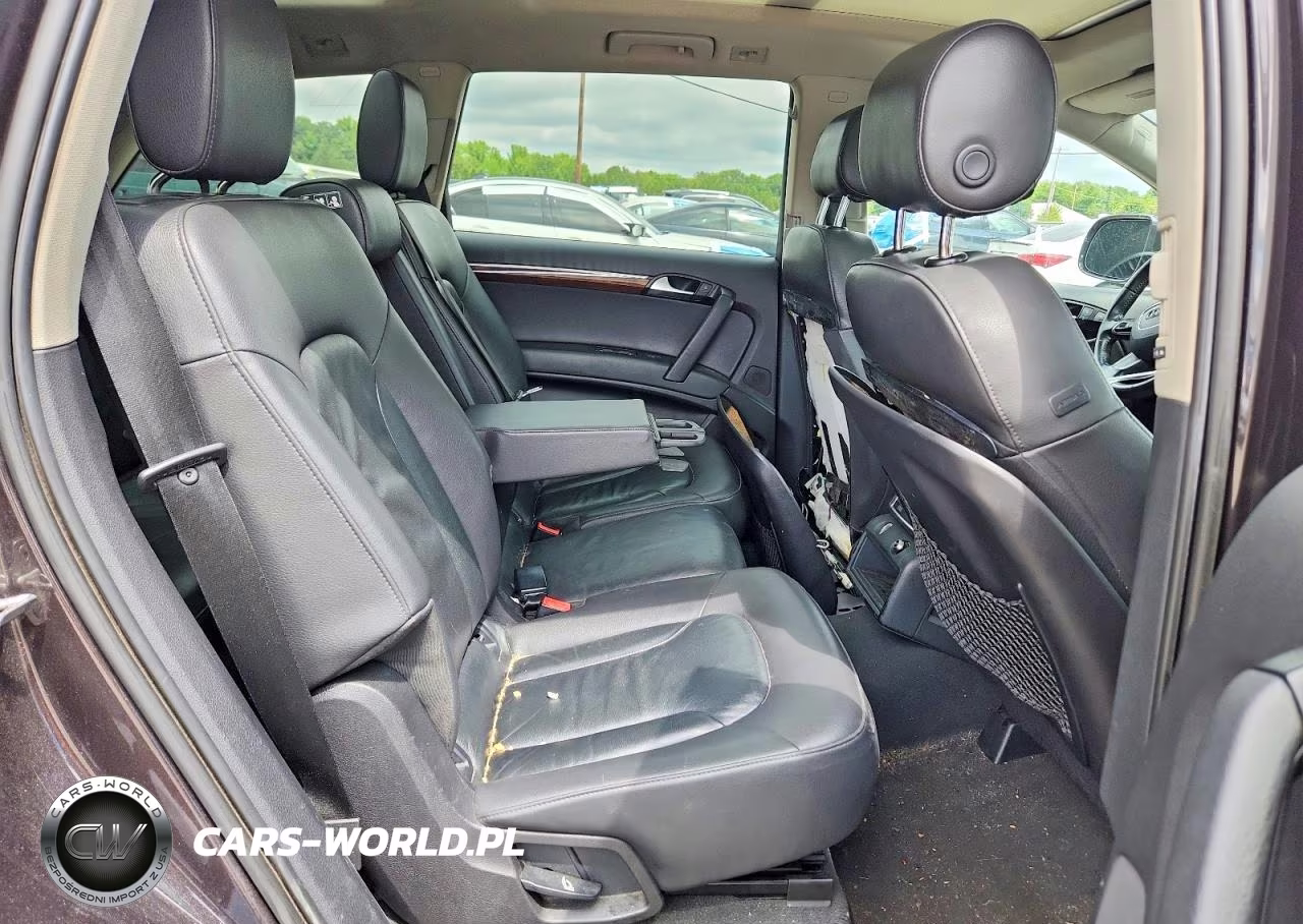 2015 Audi Q7 Premium Plus VIN:WA1LGAFE3FD013418 - 11