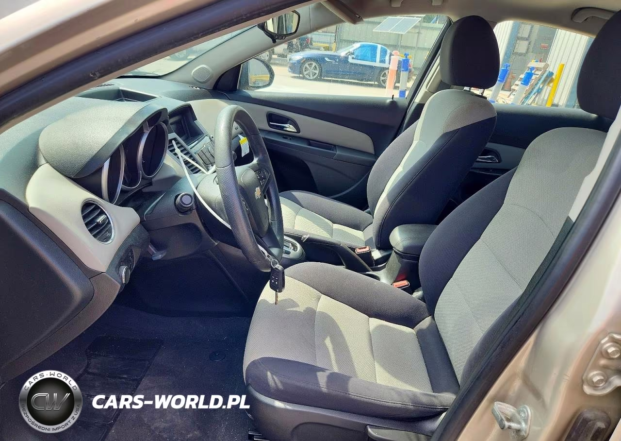 2013 Chevrolet Cruze Ls VIN:1G1PA5SH7D7276063 - 7