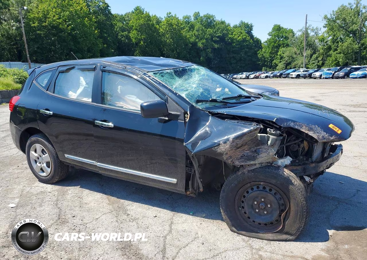 2013 Nissan Rogue S VIN:JN8AS5MV8DW641485 - 4