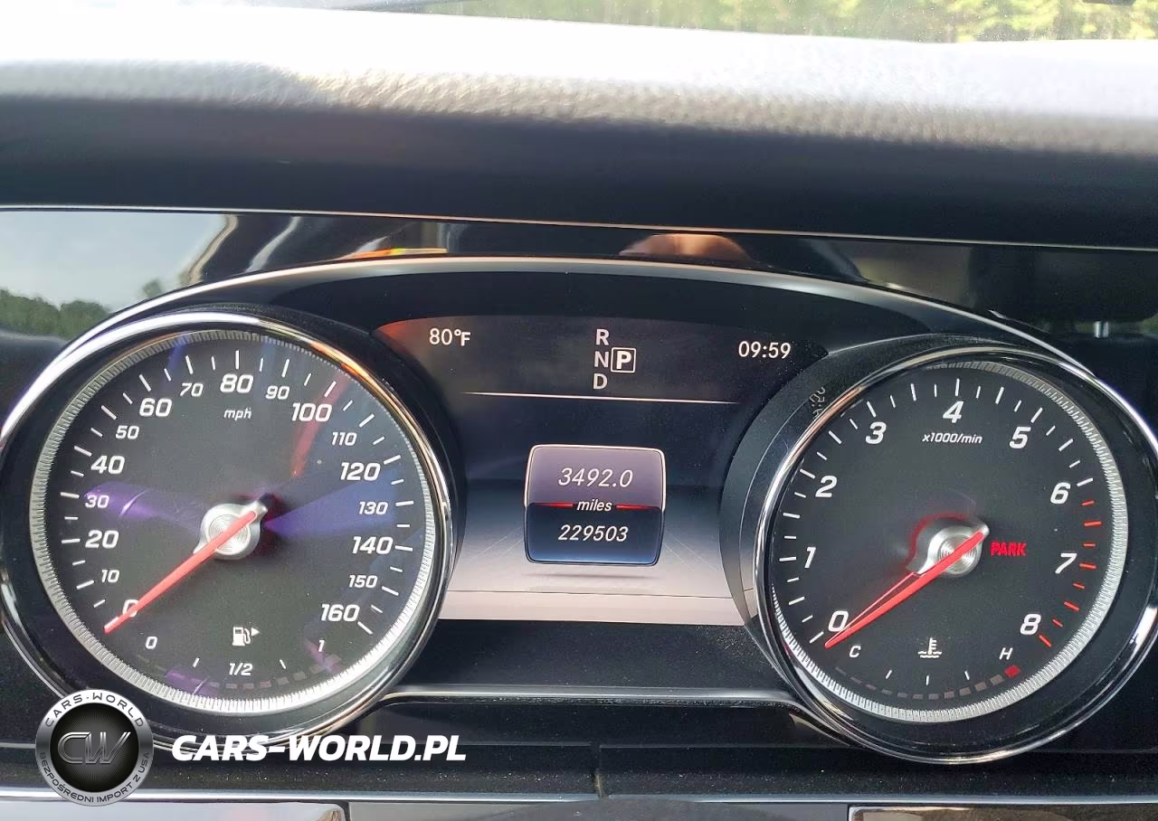 2017 Mercedes-Benz E 300 VIN:WDDZF4JB7HA049768 - 9
