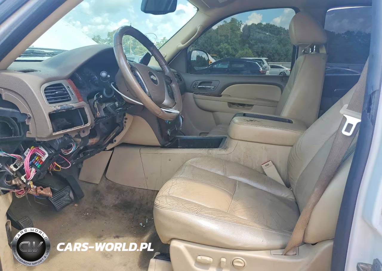 2010 Chevrolet Tahoe C1500 Lt VIN:1GNUCBE04AR108185 - 7