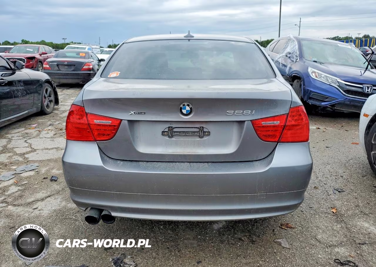 2011 BMW 328 Xi VIN:WBAPK7C54BF082787 - 6