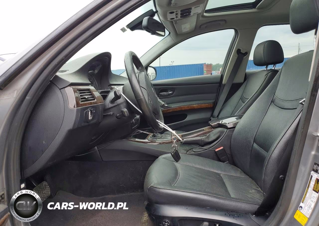 2011 BMW 328 Xi VIN:WBAPK7C54BF082787 - 7