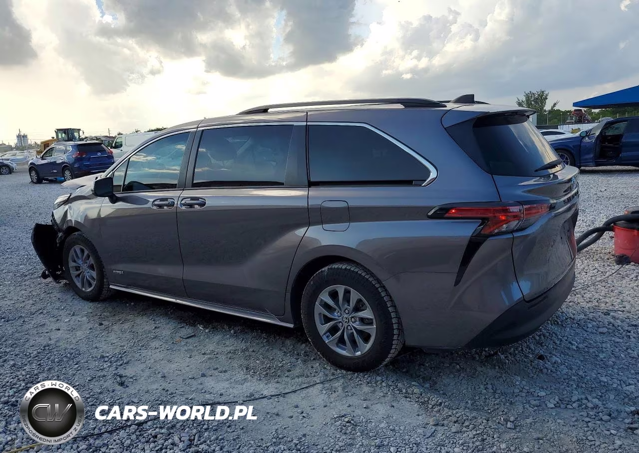 2021 Toyota Sienna Le VIN:5TDKRKECXMS073909 - 2