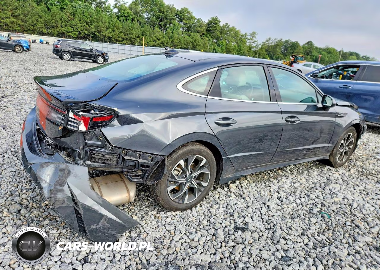 2024 Hyundai Sonata Sel VIN:KMHL64JA8RA396871 - 3