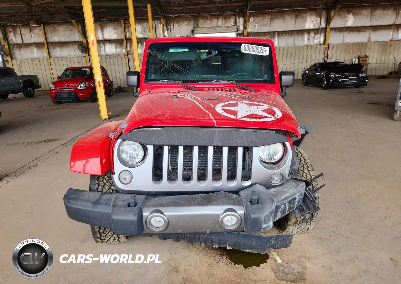 2014 Jeep Wrangler Unlimited Sport VIN:1C4BJWDG5EL216173 - 5