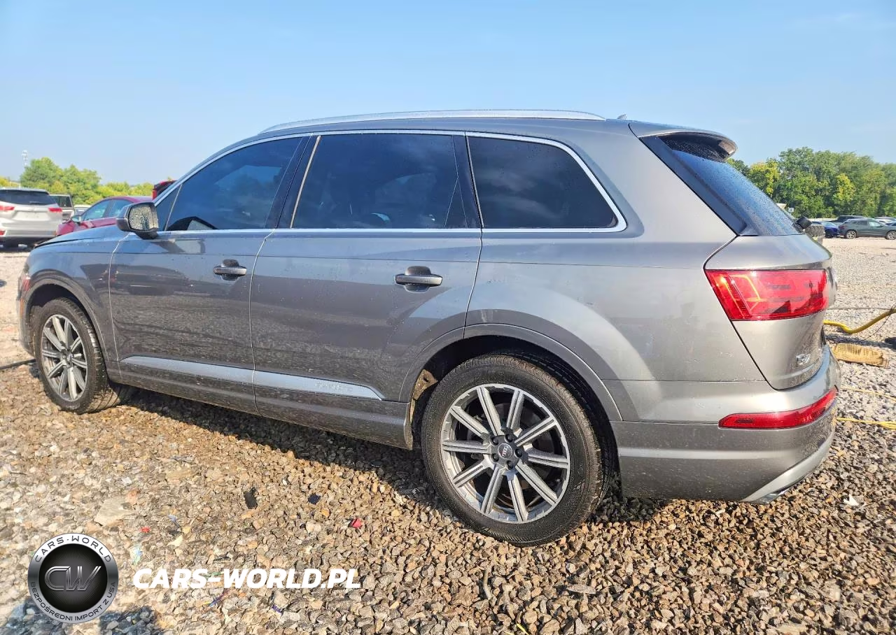 2017 Audi Q7 Premium Plus VIN:WA1LAAF76HD047522 - 2