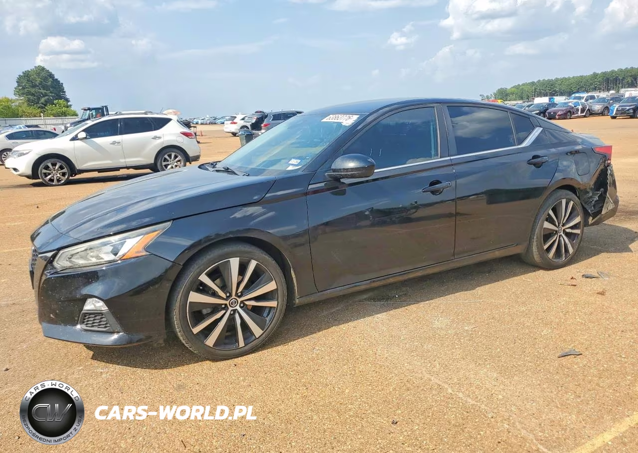 2020 Nissan Altima Sr – zdjęcie 1 z 12