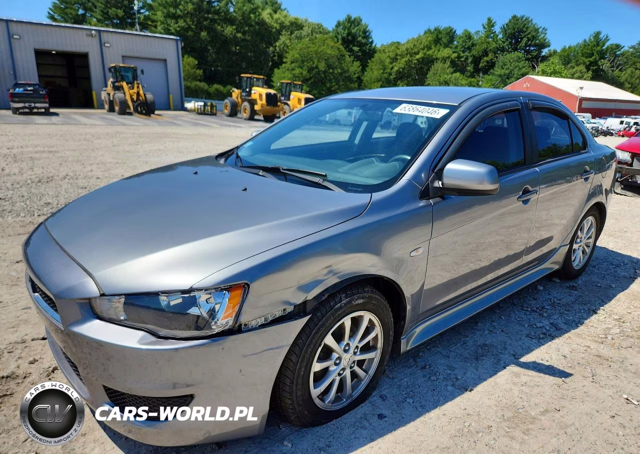 2014 Mitsubishi Lancer Es-Es Sport – zdjęcie 1 z 12