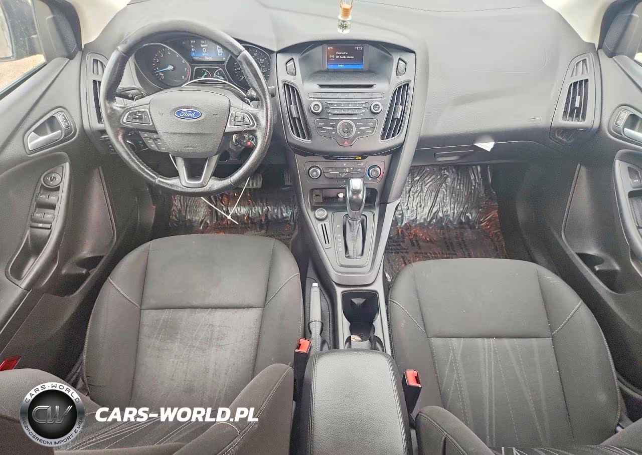 2016 Ford Focus Se VIN:1FADP3F23GL225857 - 8