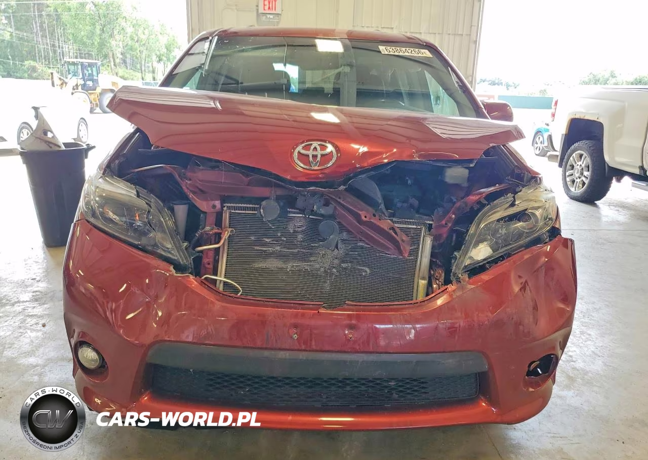 2016 Toyota Sienna Se VIN:5TDXK3DC1GS764509 - 5