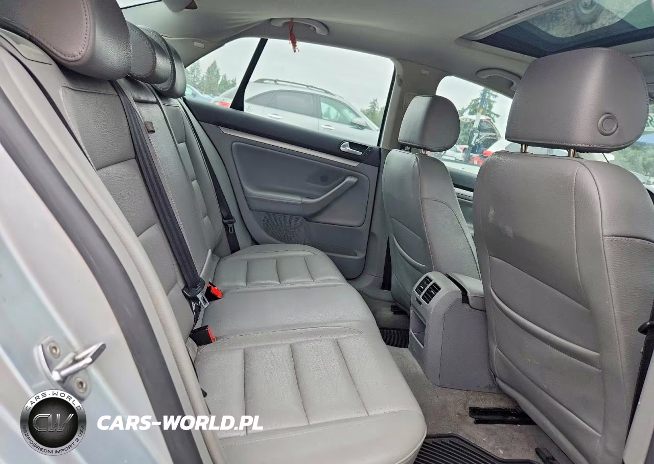 2006 Volkswagen Jetta VIN:3VWST71K86M840829 - 10