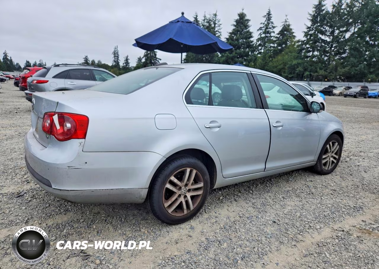 2006 Volkswagen Jetta VIN:3VWST71K86M840829 - 3