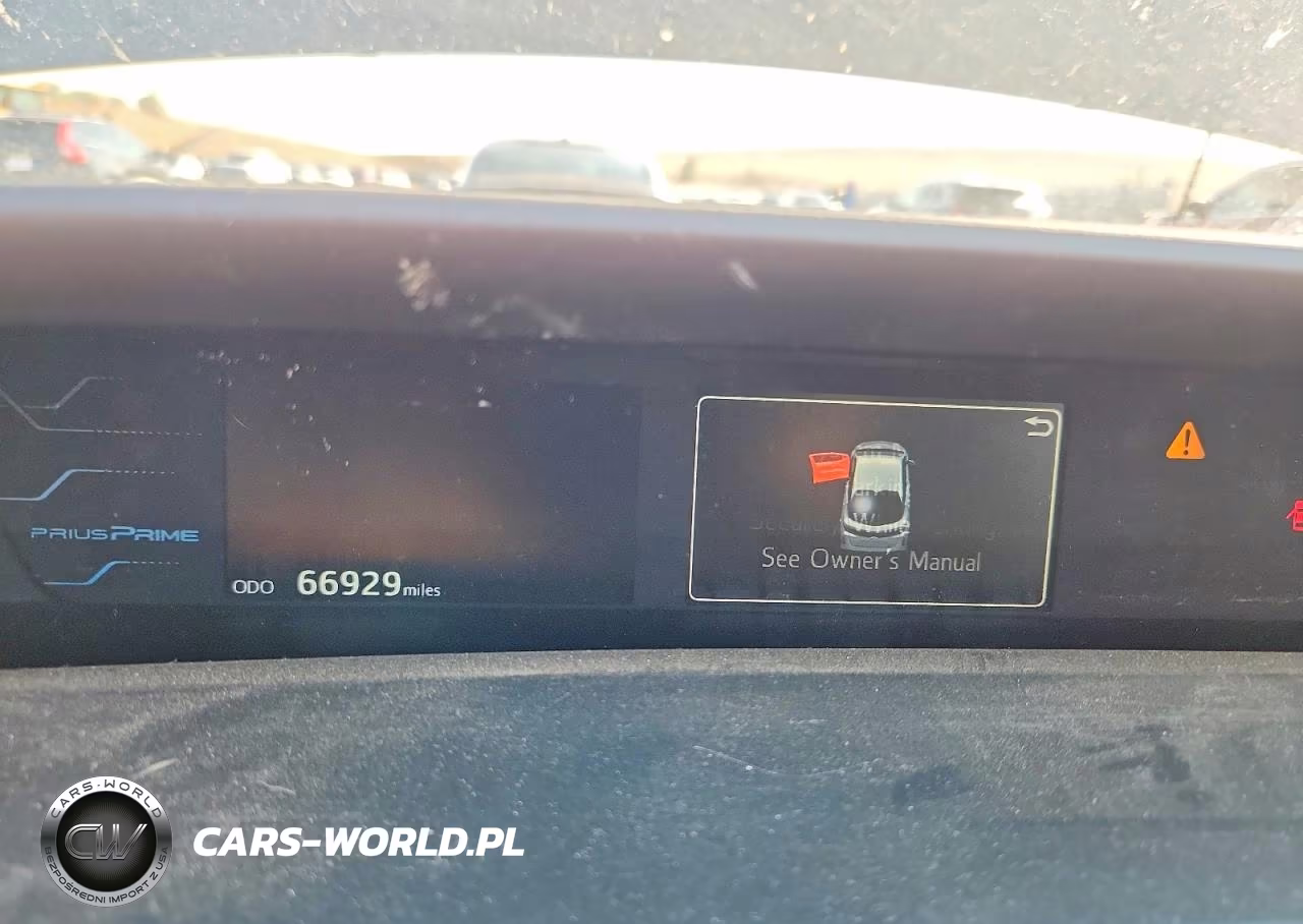 2017 Toyota Prius Prime Premium VIN:JTDKARFP3H3021286 - 9