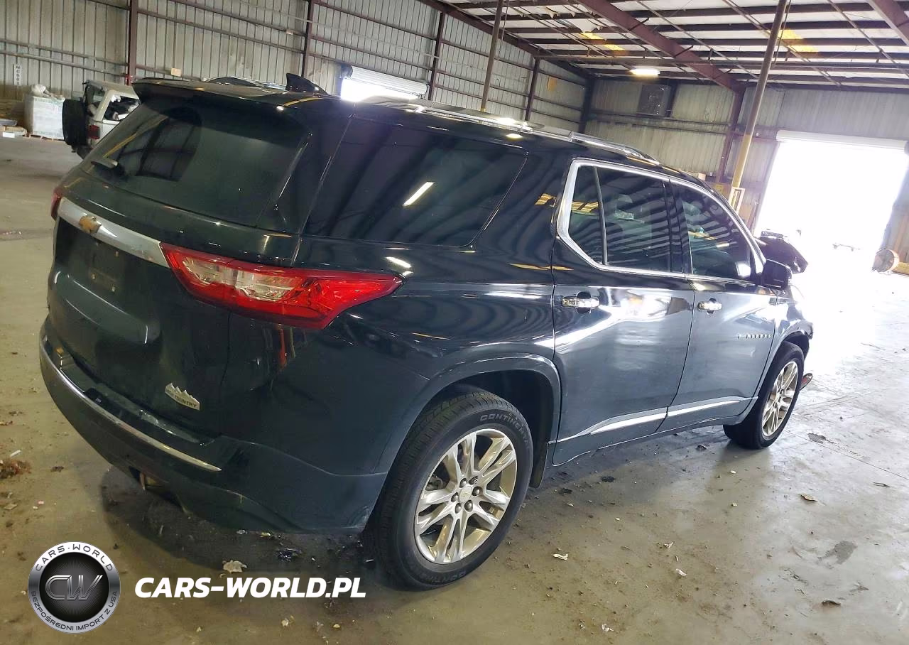 2021 Chevrolet Traverse High Country VIN:1GNERNKW3MJ127651 - 3