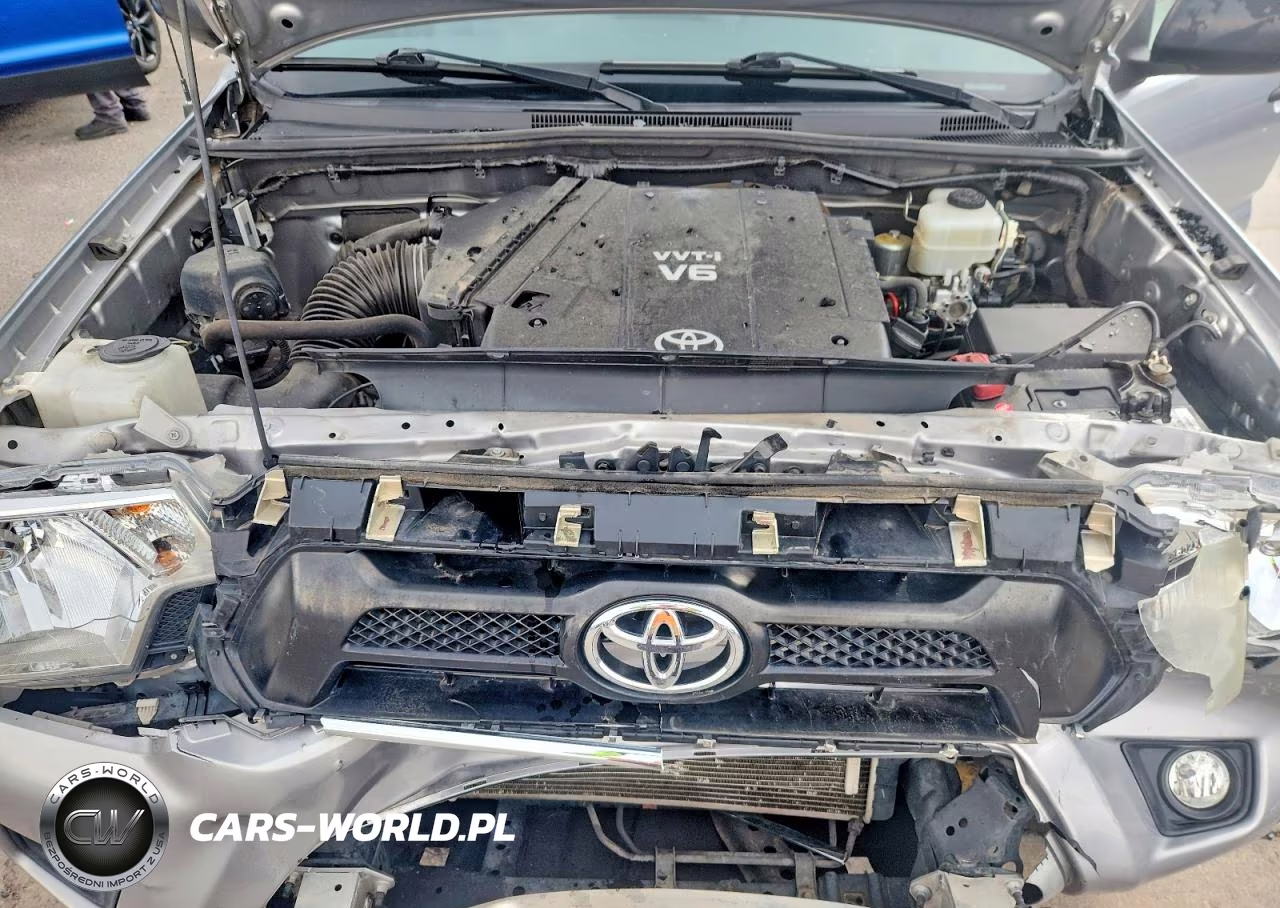 2014 Toyota Tacoma V6 VIN:5TFLU4EN0EX092190 - 11