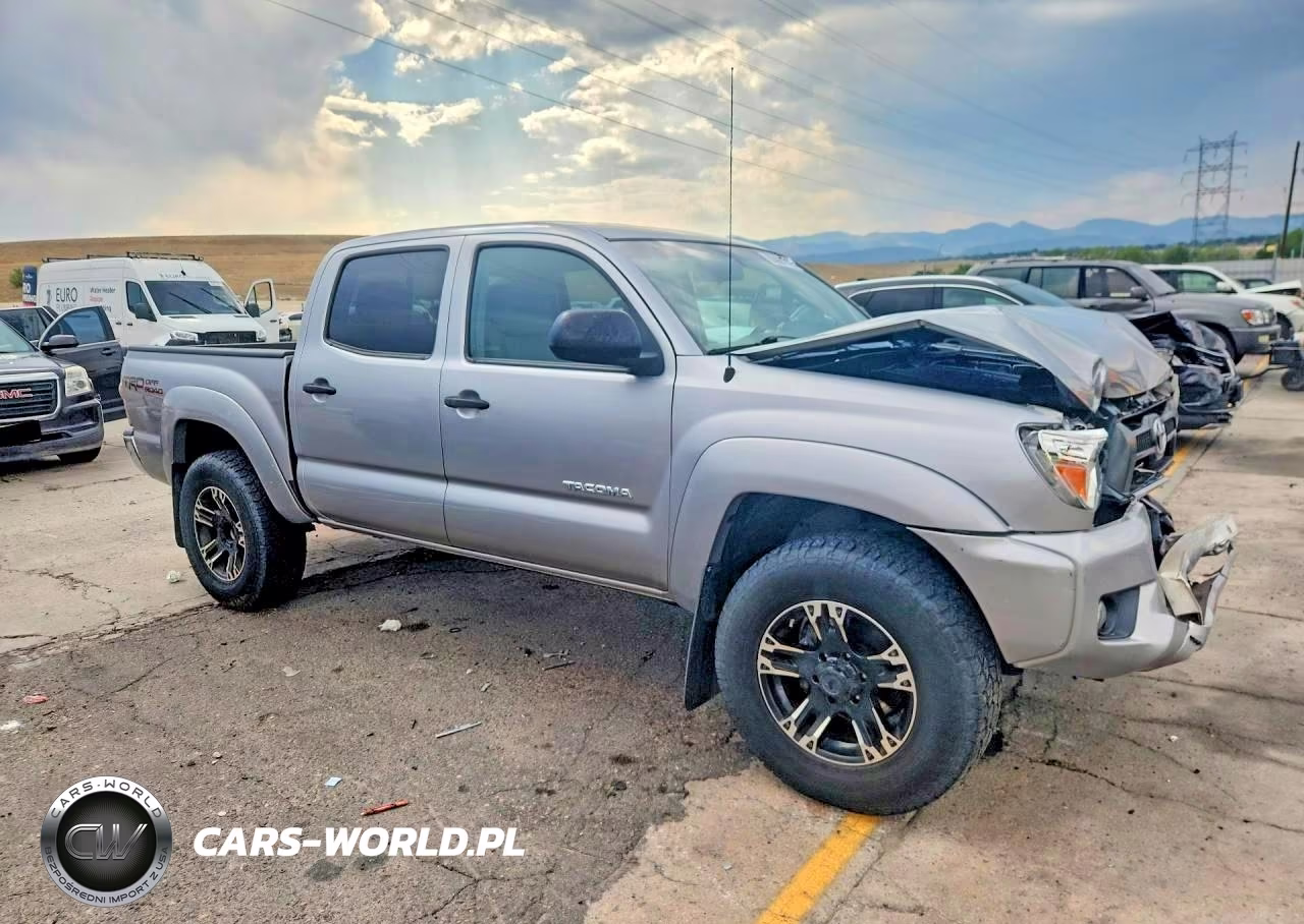 2014 Toyota Tacoma V6 VIN:5TFLU4EN0EX092190 - 4