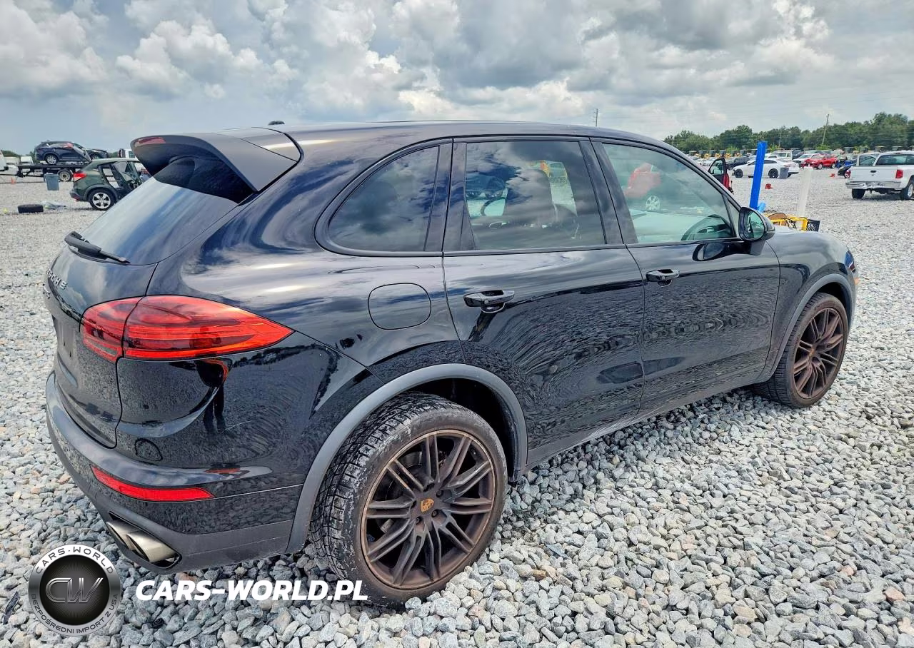 2016 Porsche Cayenne S VIN:WP1AB2A23GLA92819 - 3