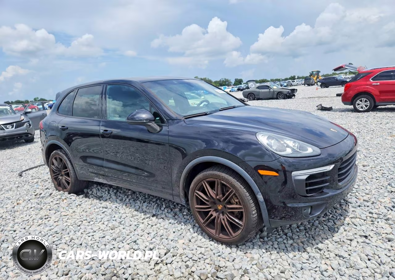 2016 Porsche Cayenne S VIN:WP1AB2A23GLA92819 - 4