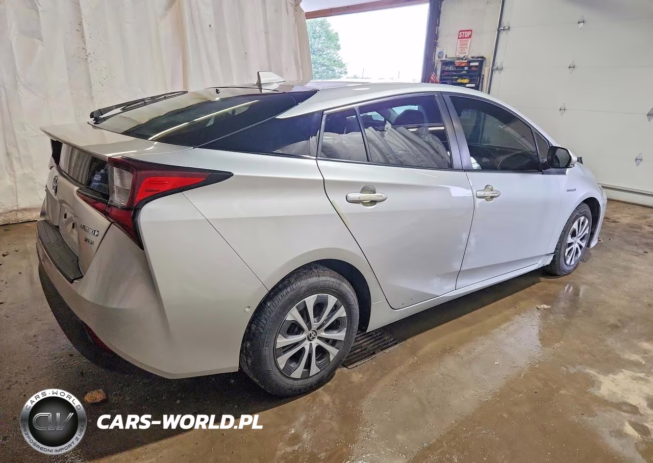 2022 Toyota Prius Xle Awd-E VIN:JTDL9MFU2N3033379 - 3