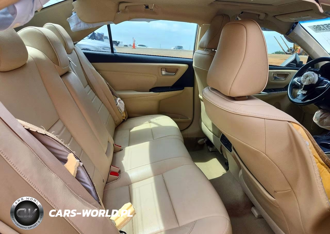 2016 Toyota Camry Xle VIN:4T1BF1FK7GU572414 - 10