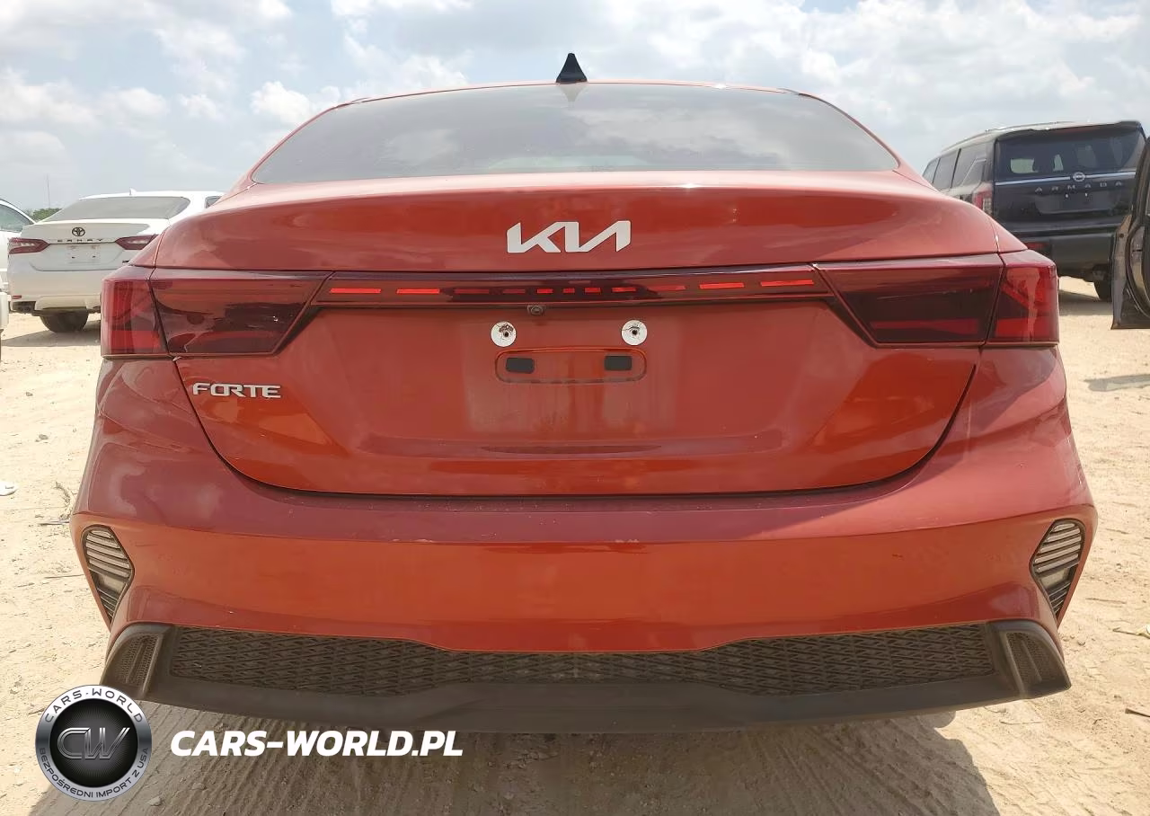 2023 Kia Forte Lxs VIN:3KPF24AD5PE680881 - 6