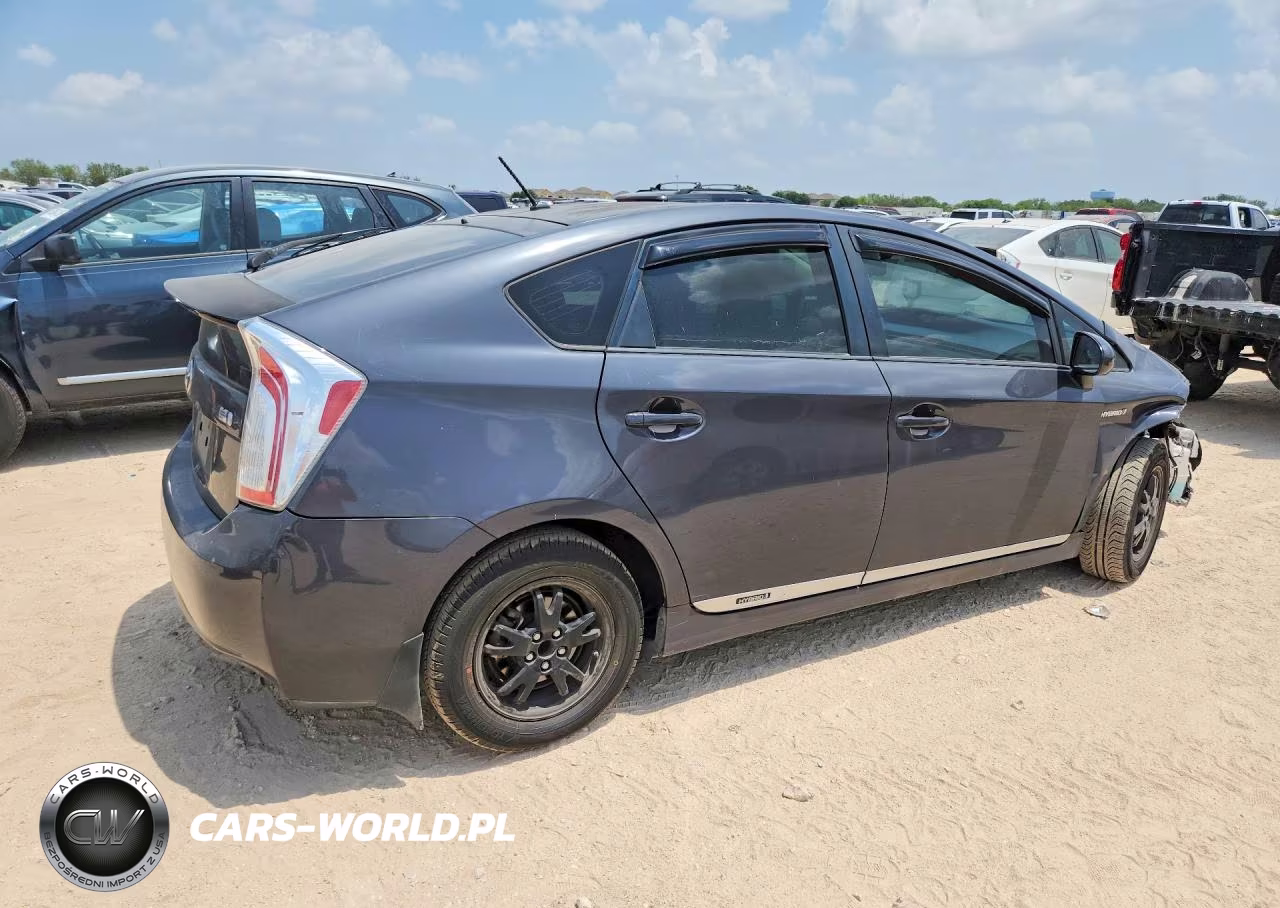 2012 Toyota Prius Two VIN:JTDKN3DU2C5377834 - 3