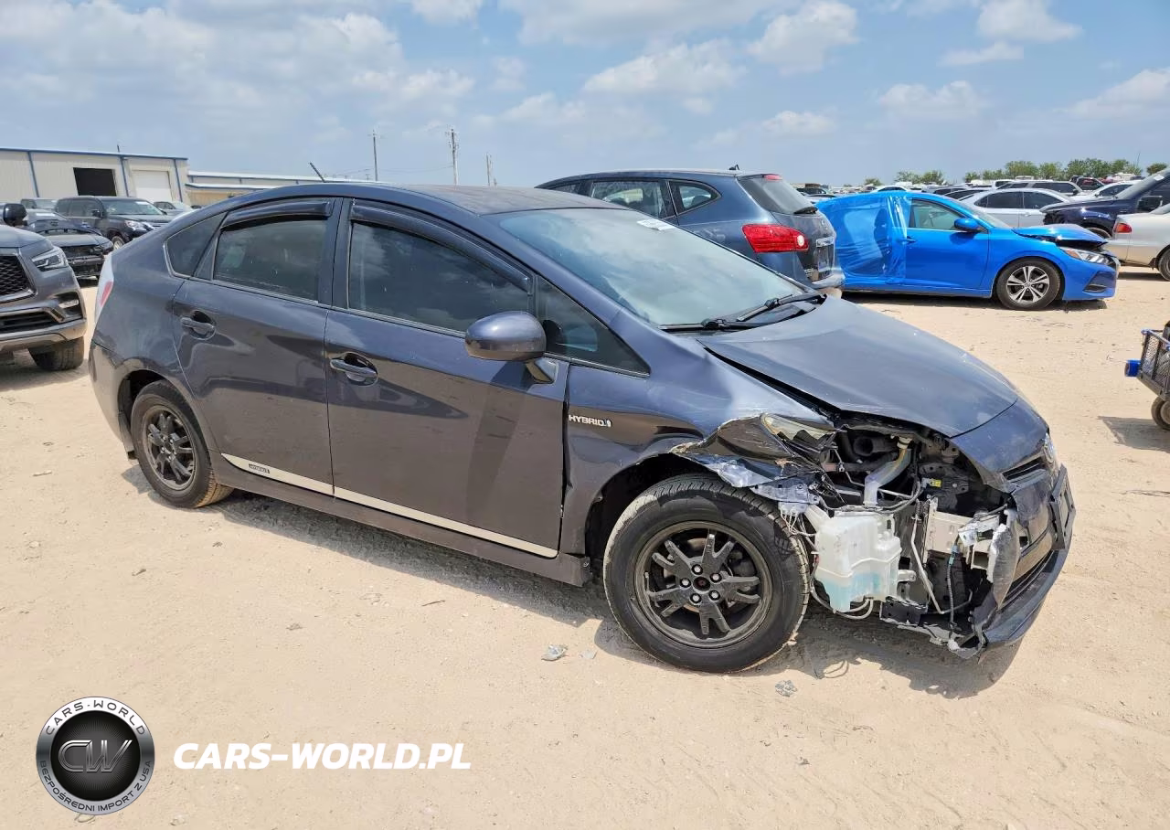 2012 Toyota Prius Two VIN:JTDKN3DU2C5377834 - 4