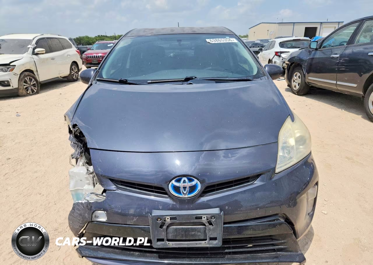 2012 Toyota Prius Two VIN:JTDKN3DU2C5377834 - 5
