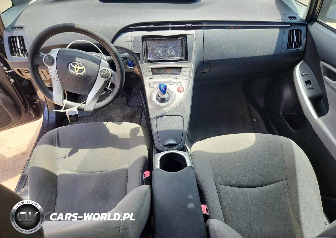 2012 Toyota Prius Two VIN:JTDKN3DU2C5377834 - 8