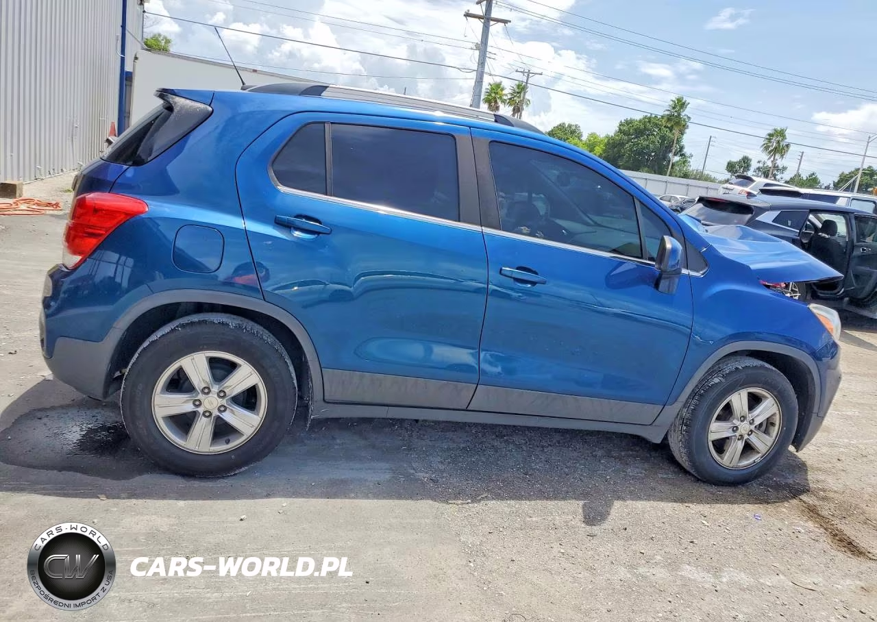 2020 Chevrolet Trax 1Lt VIN:3GNCJLSB8LL114403 - 3