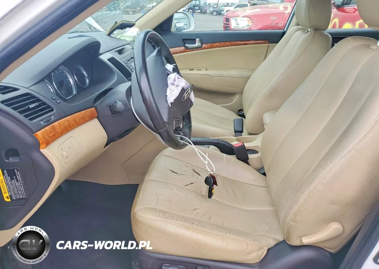2010 Hyundai Sonata Limited V6 VIN:5NPEU4AF8AH599299 - 7