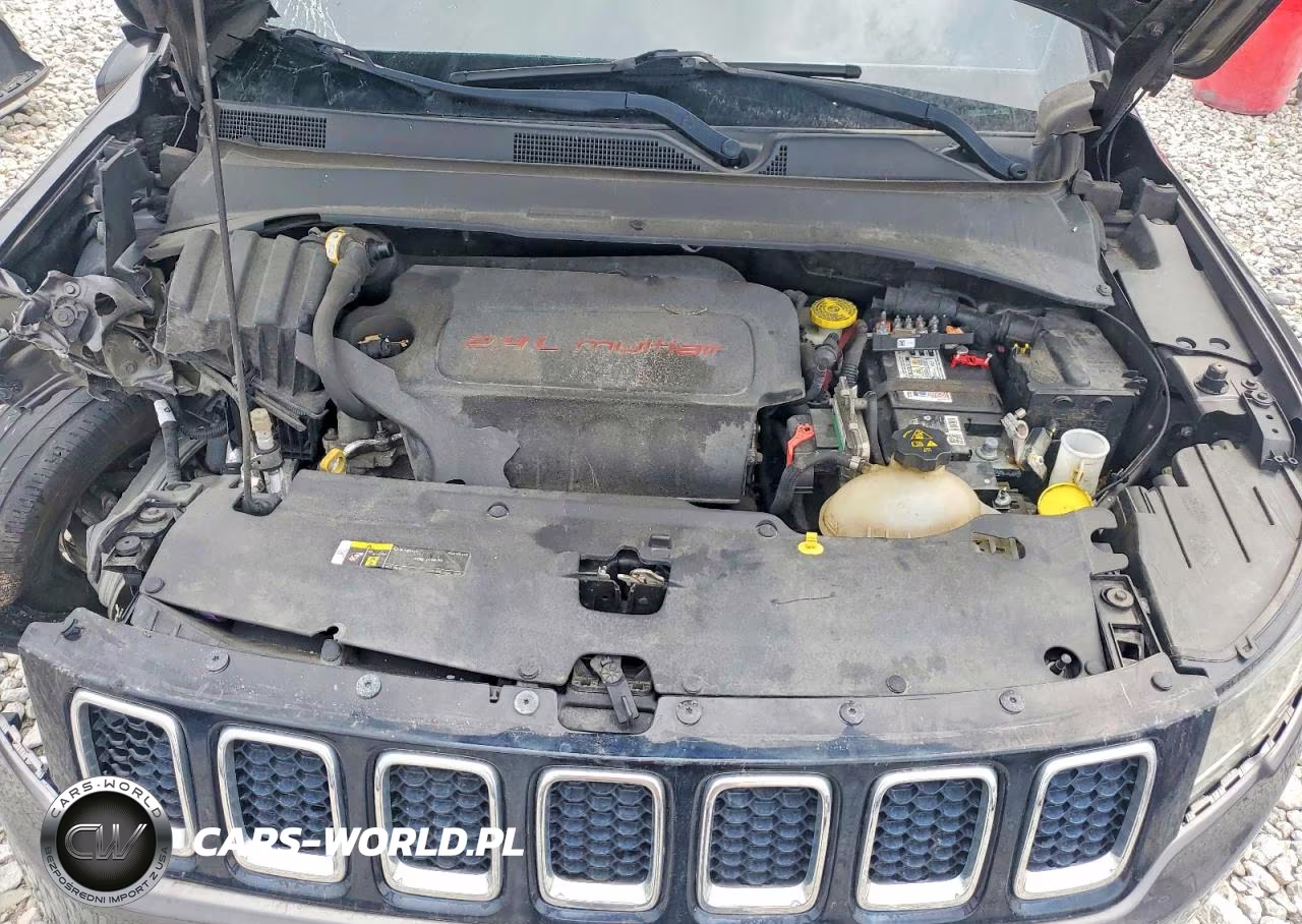 2018 Jeep Compass Latitude VIN:3C4NJDBB9JT168314 - 11