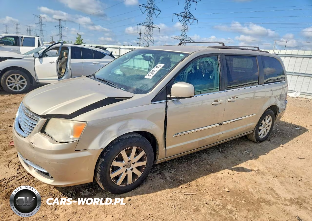2014 Chrysler Town & Country Touring VIN:2C4RC1BG8ER348155 - 1