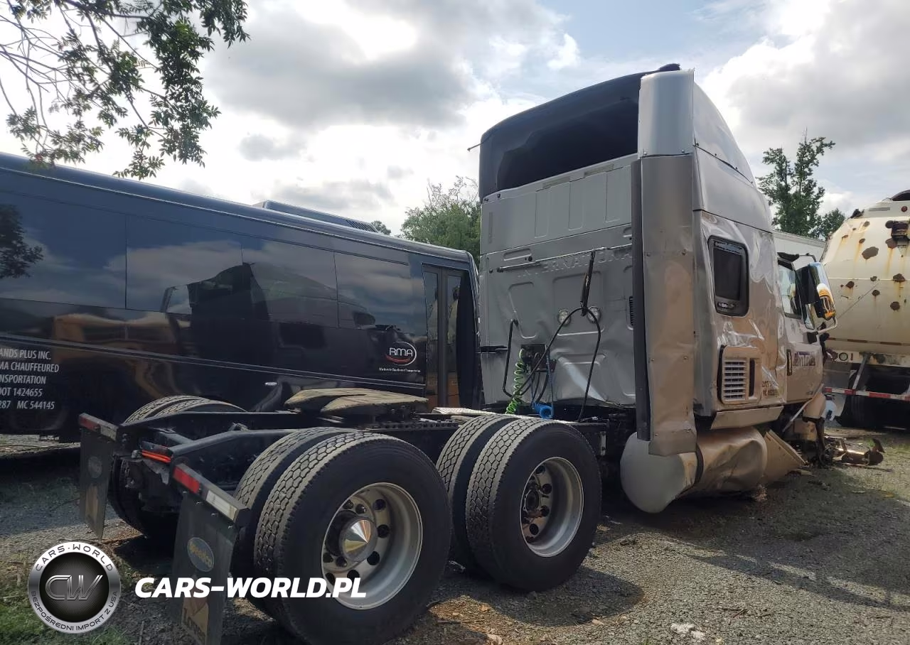 2017 International Prostar VIN:3HSDJAPR2HN647633 - 4