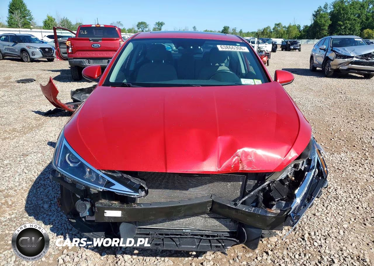 2020 Hyundai Elantra Value Edition VIN:5NPD84LF5LH589698 - 5