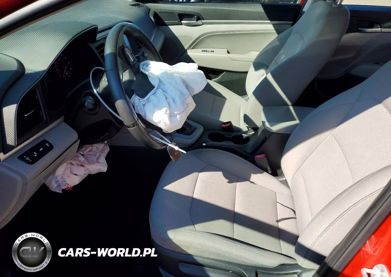 2020 Hyundai Elantra Value Edition VIN:5NPD84LF5LH589698 - 7